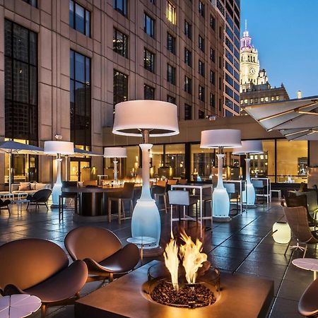 The Gwen, A Luxury Collection Hotel, Michigan Avenue Чикаго Екстериор снимка