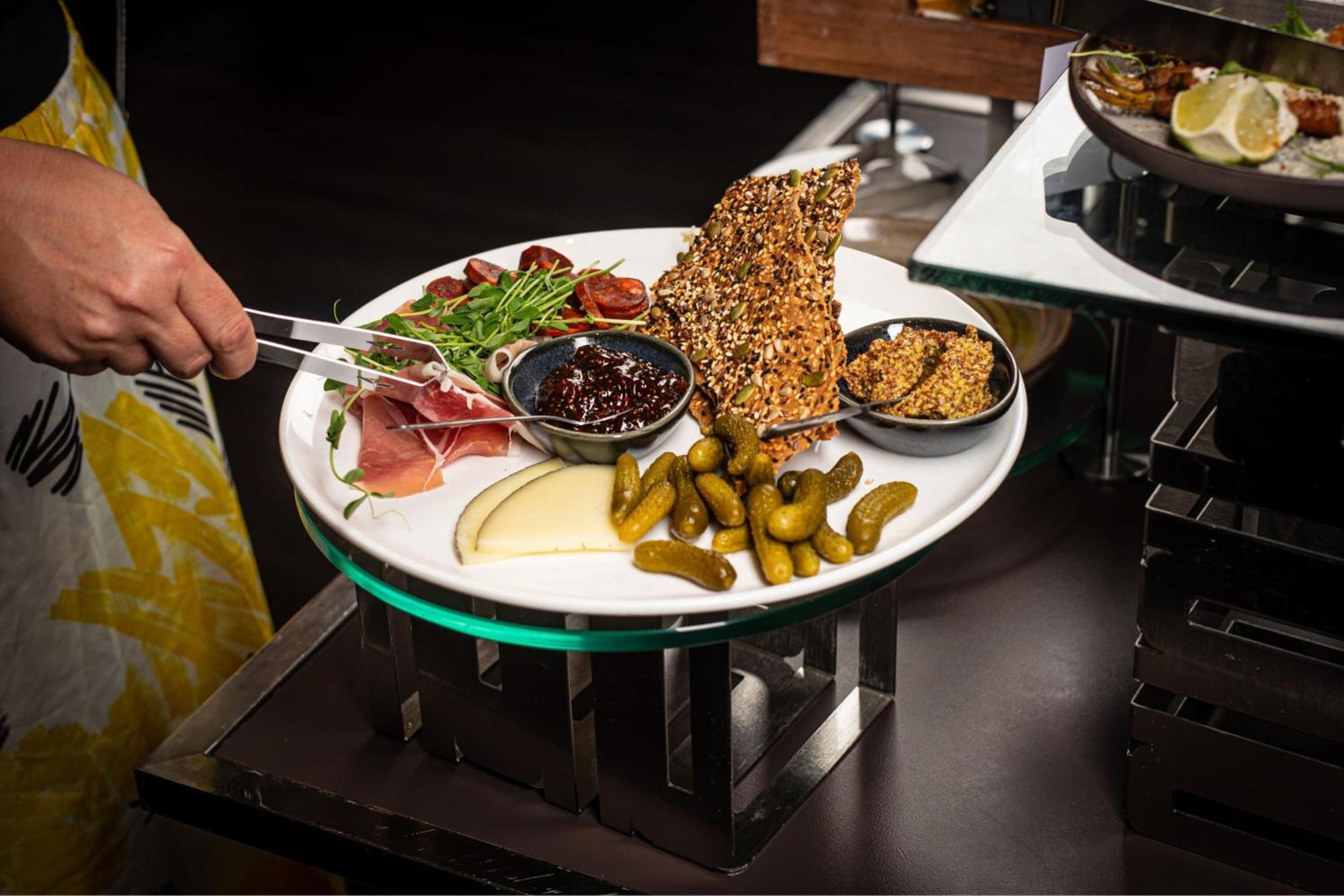 The Gwen, A Luxury Collection Hotel, Michigan Avenue Чикаго Екстериор снимка