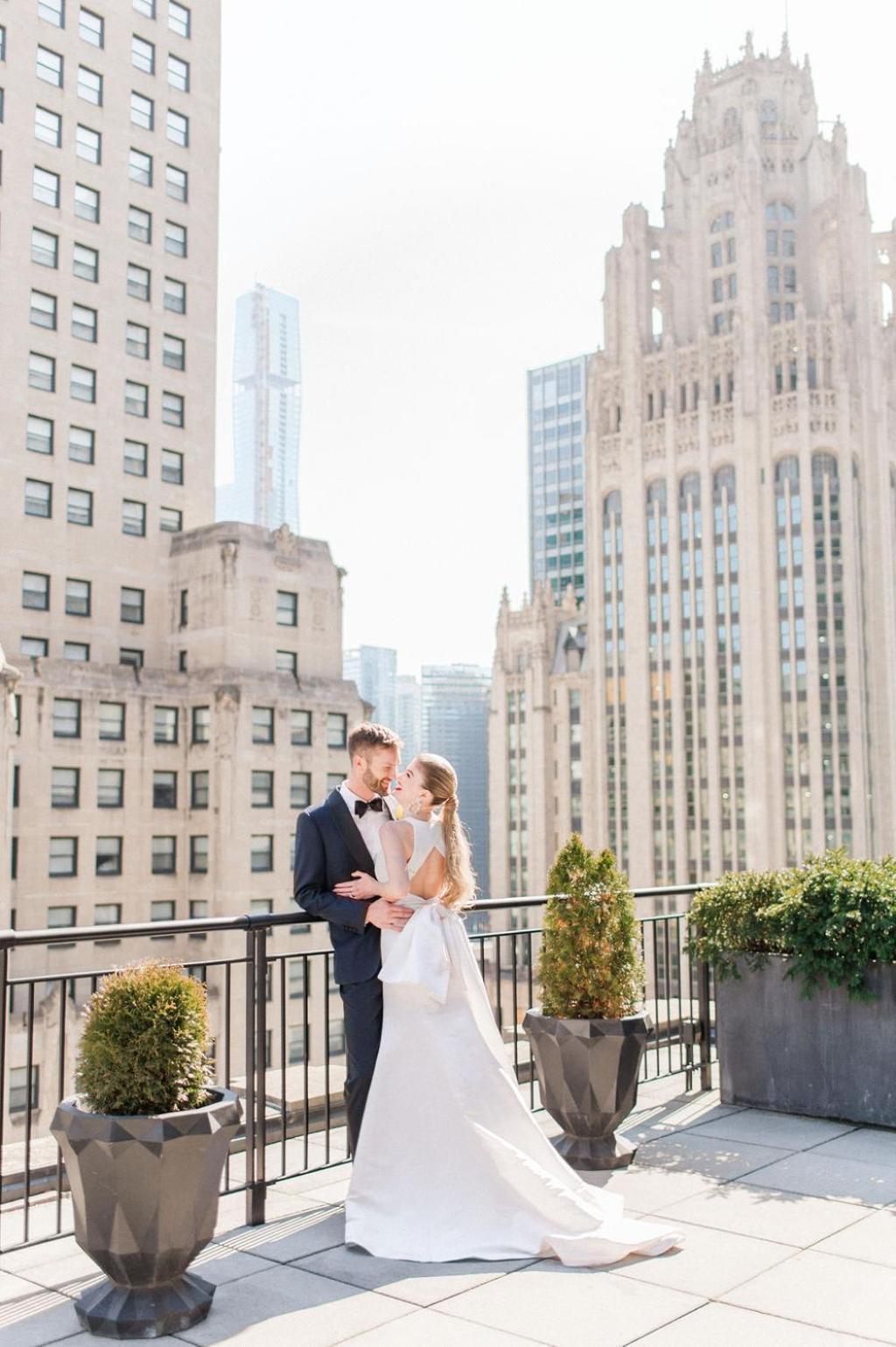 The Gwen, A Luxury Collection Hotel, Michigan Avenue Чикаго Екстериор снимка