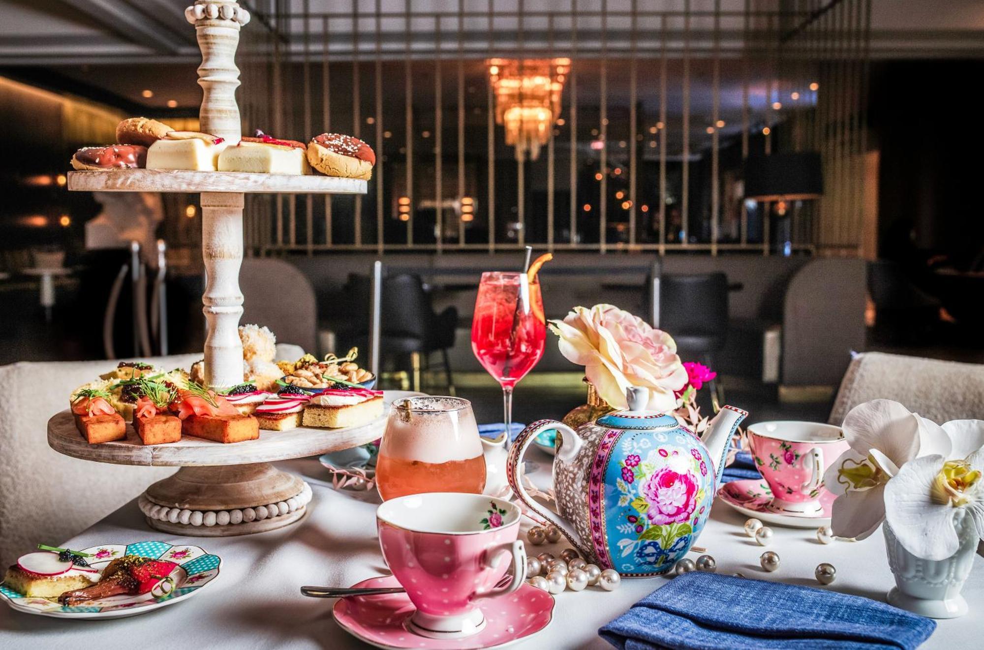 The Gwen, A Luxury Collection Hotel, Michigan Avenue Чикаго Екстериор снимка